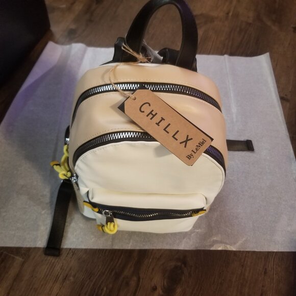 Chillx by LeMiel Vegan Backpack - Picture 3 of 15